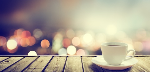 MedlinePlus: Coffee Drinkers May Live Longer